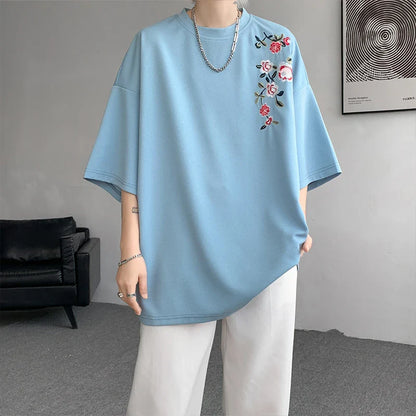 Summer Embroidered T Shirt Men Casual Flower T Shirt Men Streetwear Hip Hop Loose Short Sleeved T-shirt Mens Top Large Size 5XL