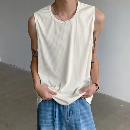 Summer Pleated Vest Men Fashion Casual Ice Silk T Shirt Men Streetwear Hip-hop Loose Sleeveless T Shirt Mens Vest Top M-XL