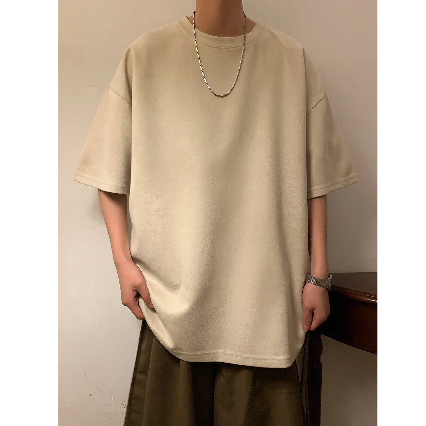 Suede T-shirt Men Oversized Fashion Solid Color Retro T Shirt Men Streetwear Summer Loose Short Sleeved T-shirt Mens Top M-3XL